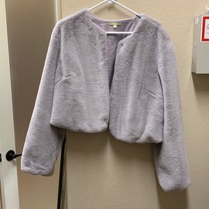Gianni Bini faux fur cropped purple coat size L